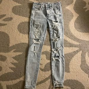 american eagle light wash skinny jeans